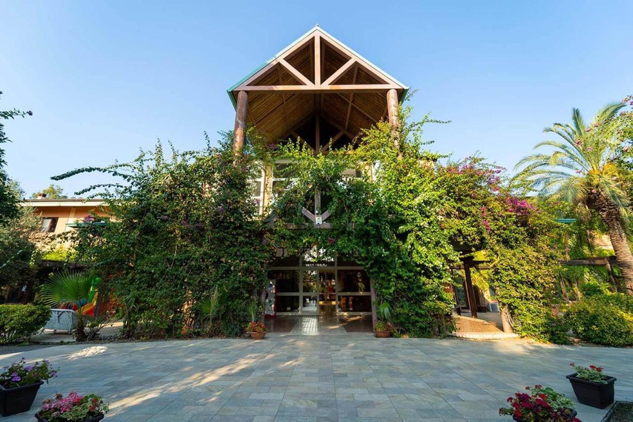 Minerva Club Resort & Golf 玛丽纳锡巴里 外观 照片